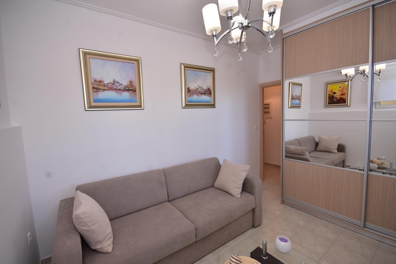 Keratea Apartment Athens Airport Bagian luar foto