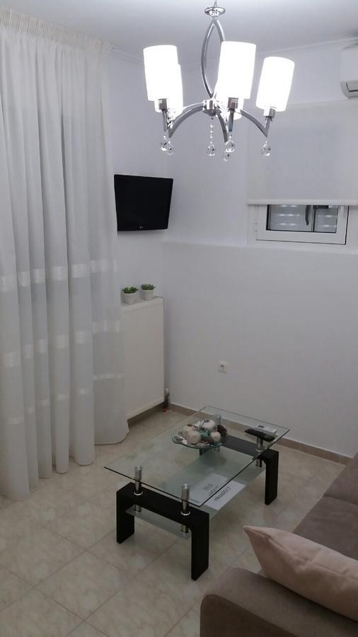 Keratea Apartment Athens Airport Bagian luar foto